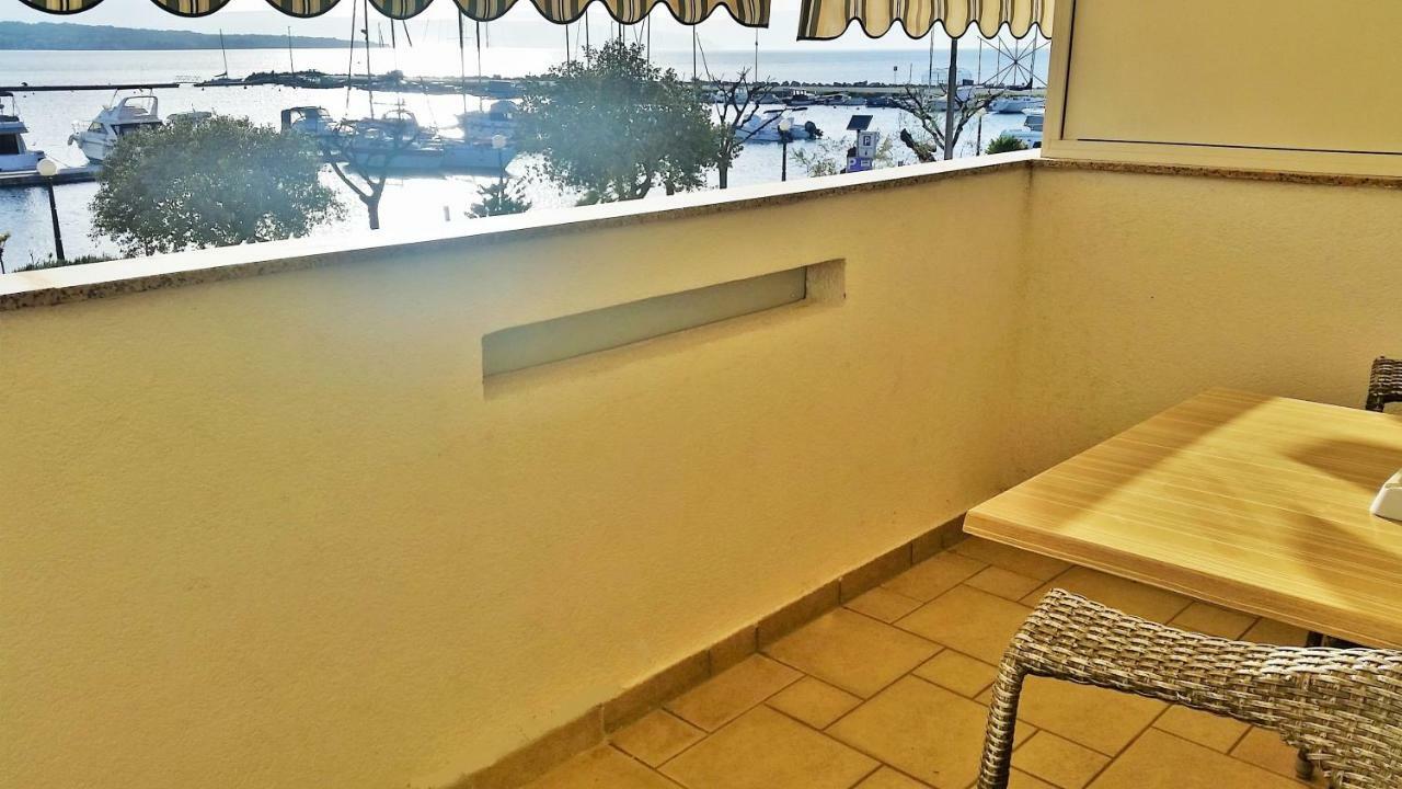 Obala Apartment & Studios مالينسكا المظهر الخارجي الصورة