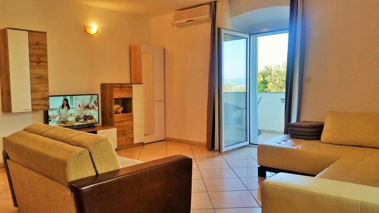 Obala Apartment & Studios مالينسكا المظهر الخارجي الصورة